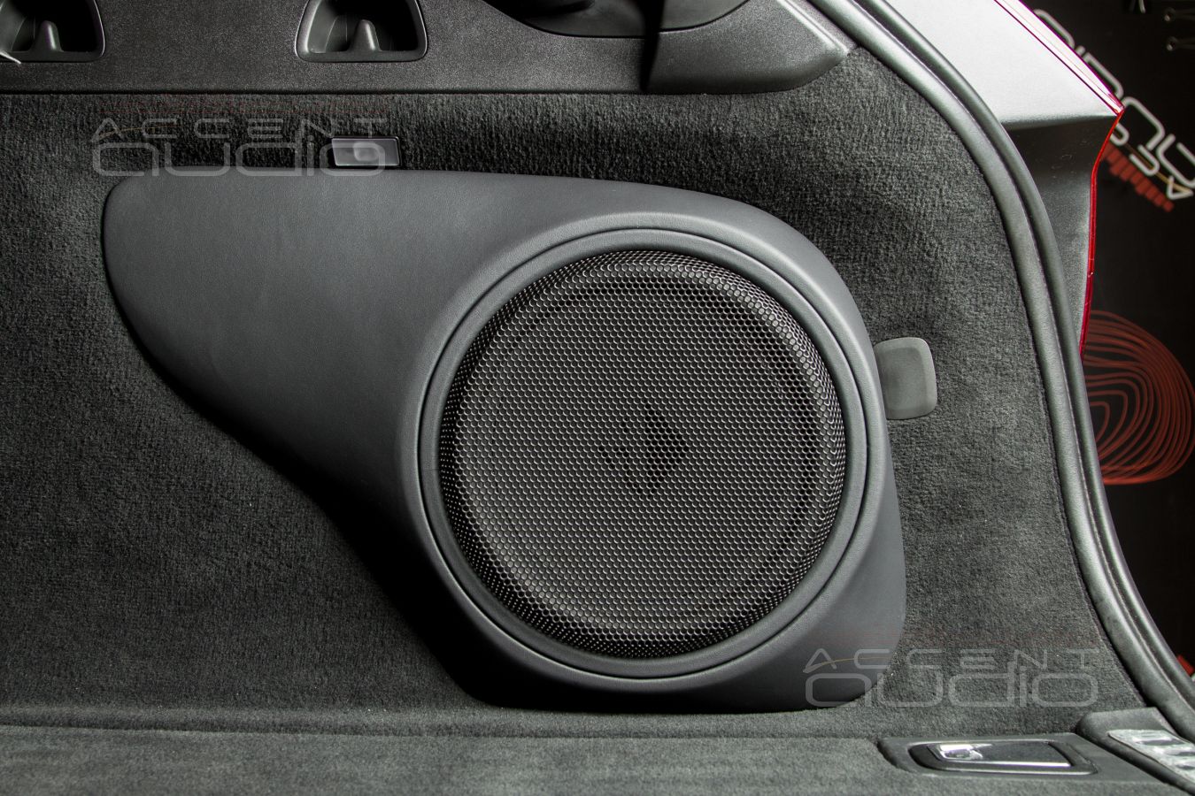 Новый, оригинальный, деревянный, стильный, компактный сабвуфер для Volvo V90 Cross Country