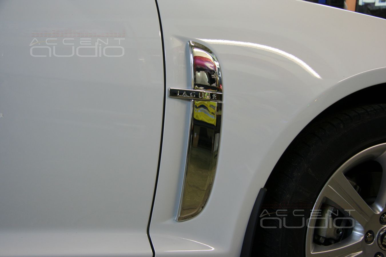 Внешний тюнинг Jaguar XF - жабры