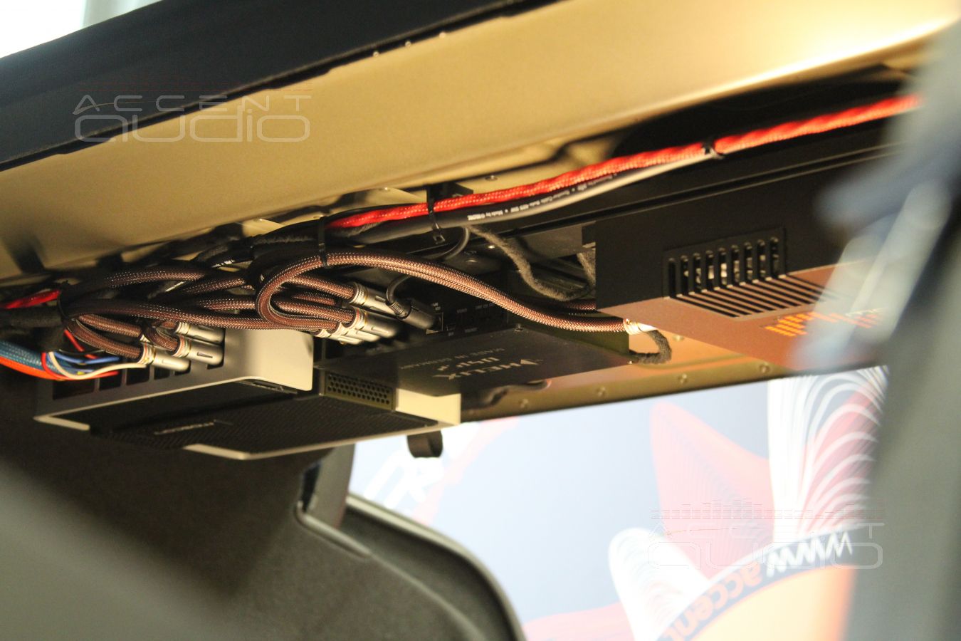 Имена для успеха: Mosconi, Helix , E.O.S и Klotz.