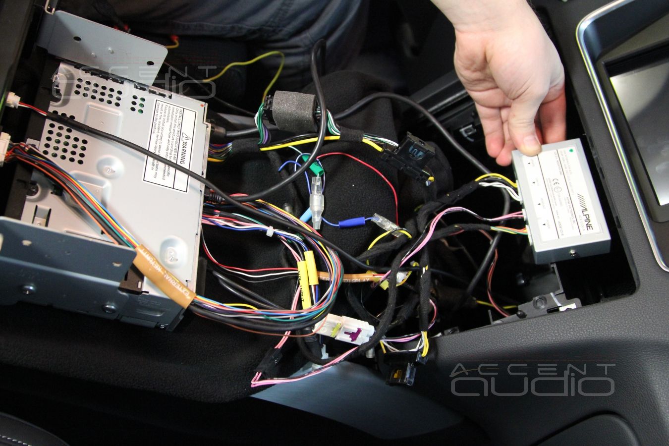 Процесс установки Alpine X701D-A