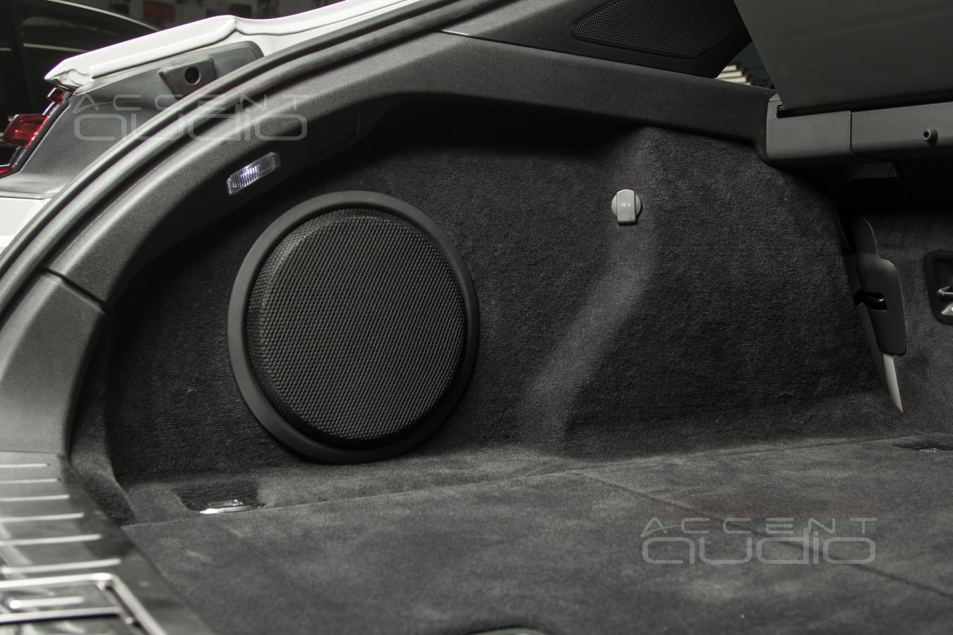 UPDATE: интеграция сабвуфера в PORSCHE PANAMERA TURBO E-HYBRID 2024