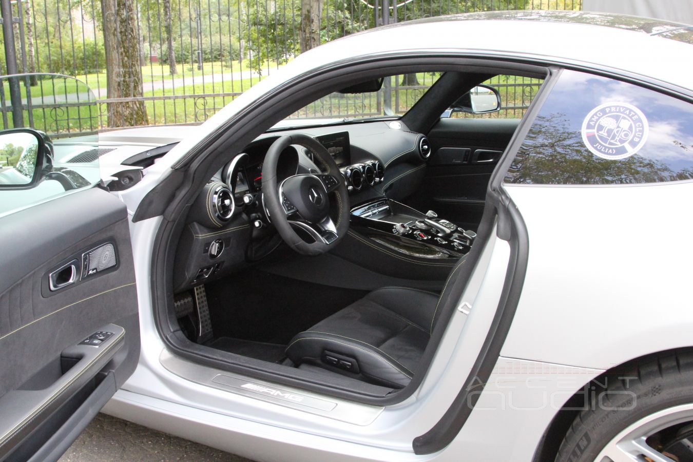 Как звучит настоящая аудиосистема, а неBurmester ?