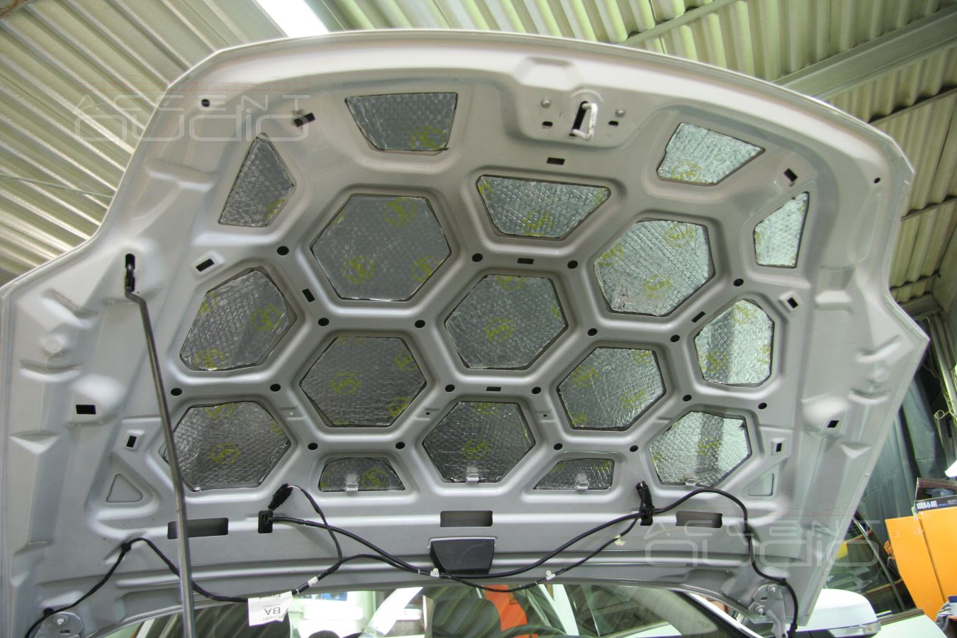 Шумоизоляция Ford Mondeo