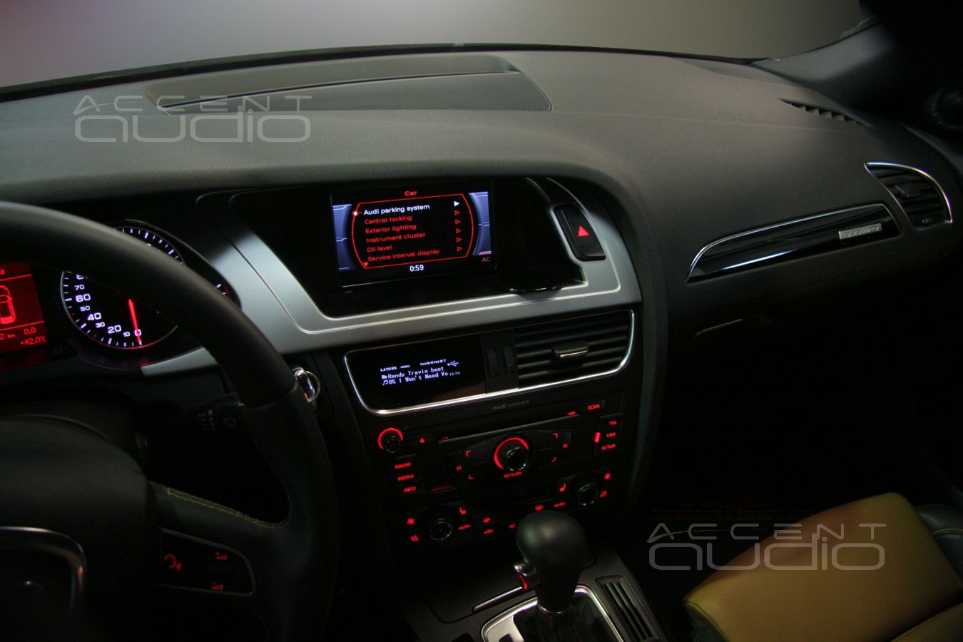 Оригинальная установка Pioneer DEX-P99RS в Audi