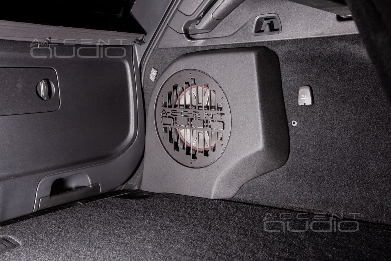 Сабвуфер-стелс для Volvo XC60 – единственно верное решение !