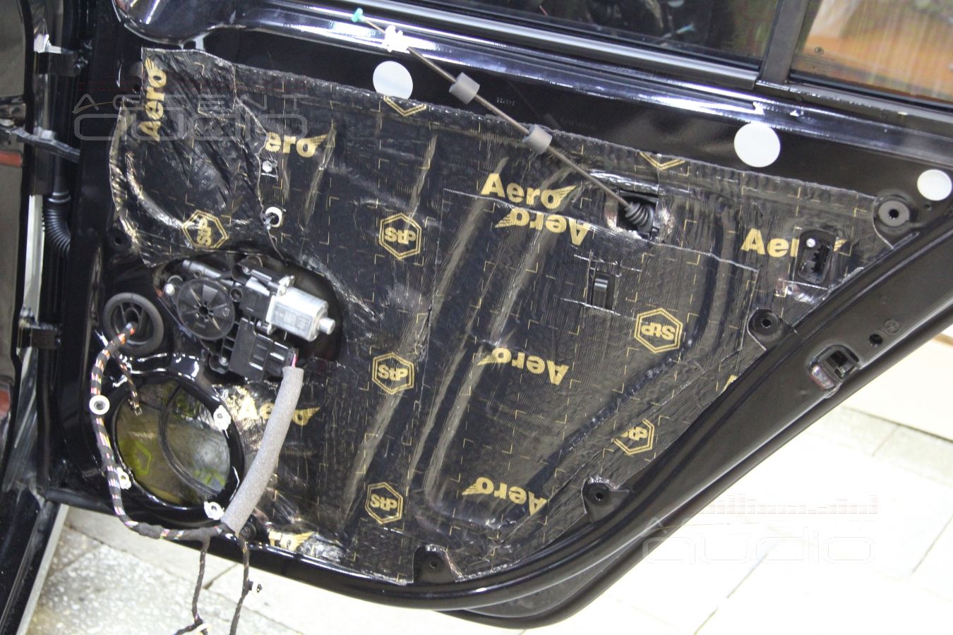 Skoda Octavia 3: качество звука + штатная магнитола