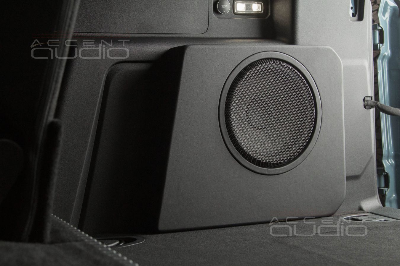 Настоящий, музыкальный, громкий и плотный сабвуфер для Ford Bronco Raptor