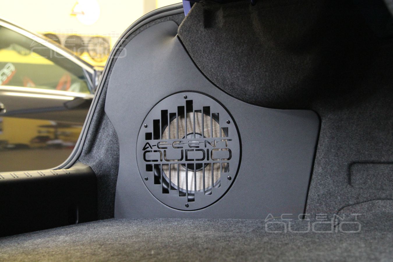 Без сабвуфера – не WRX !