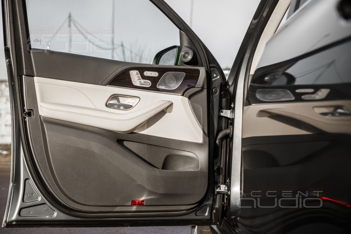 Штатное расположение премиальных среднечастотников BRAX ML1: плюсы и минусы