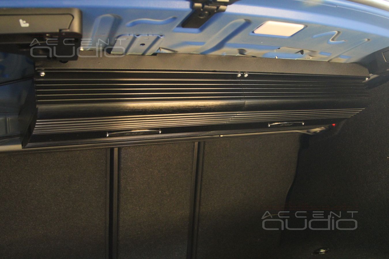 Установка усилителей в BMW F30