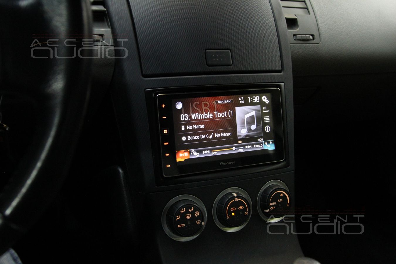 Установка магнитолы Pioneer SPH-DA120 в Nissan 350Z