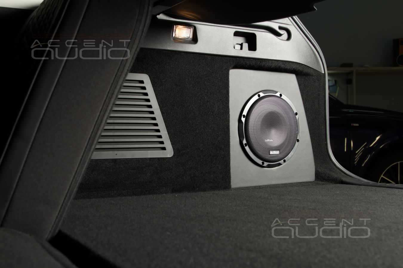 Интеграция сабвуфера в Chery Exceed – стильно и эффективно