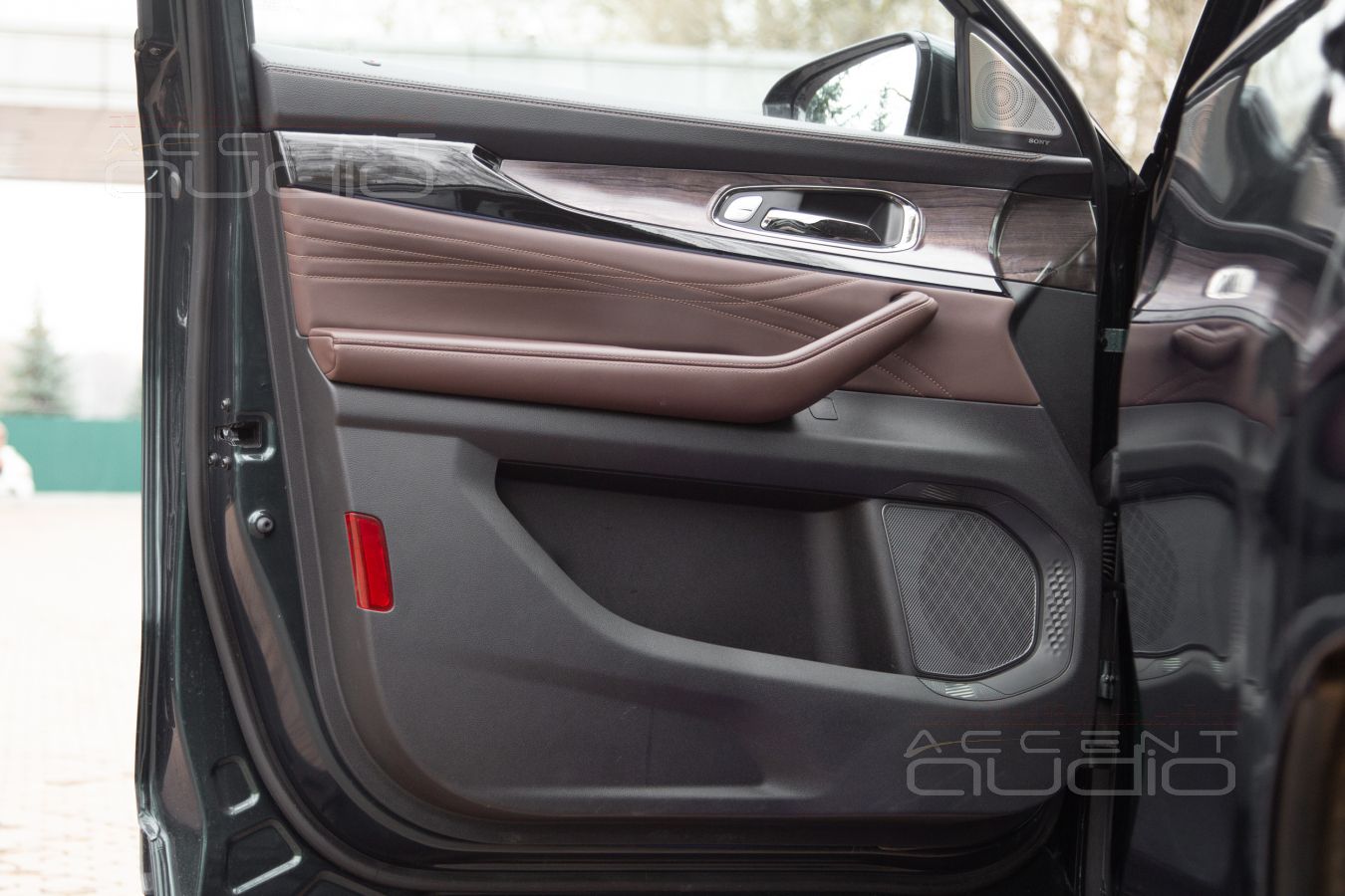 Аудиоподготовка\шумоизоляция дверей и установка мидбасовых Brax GL6 в Exeed