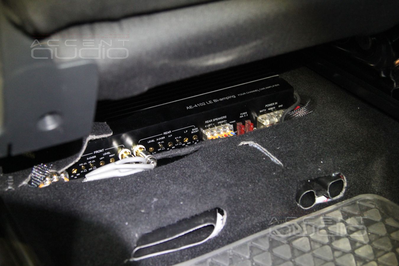 Усилители E.O.S. в Volkswagen Tiguan