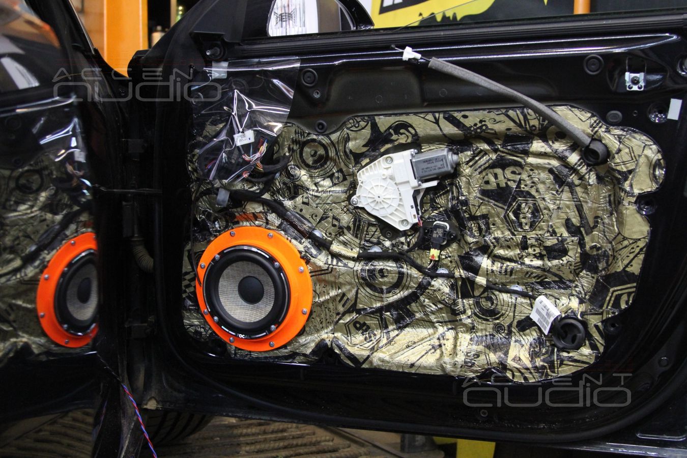 Установка трехкомпонентной акустики в Audi A7