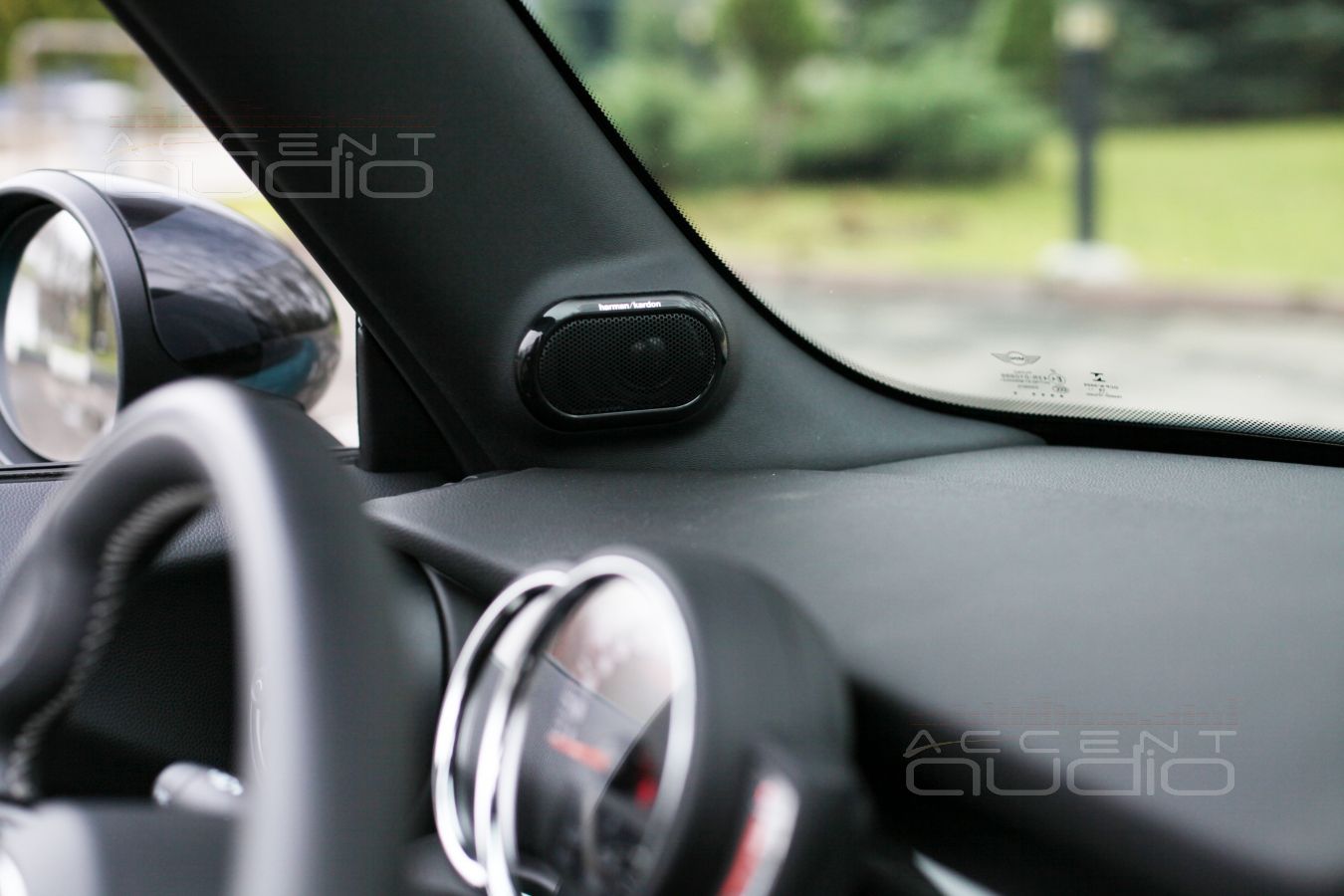 Новые твитеры DEGO Powerline PO2.5T Upgrade   в заводских стойках Mini Cooper S