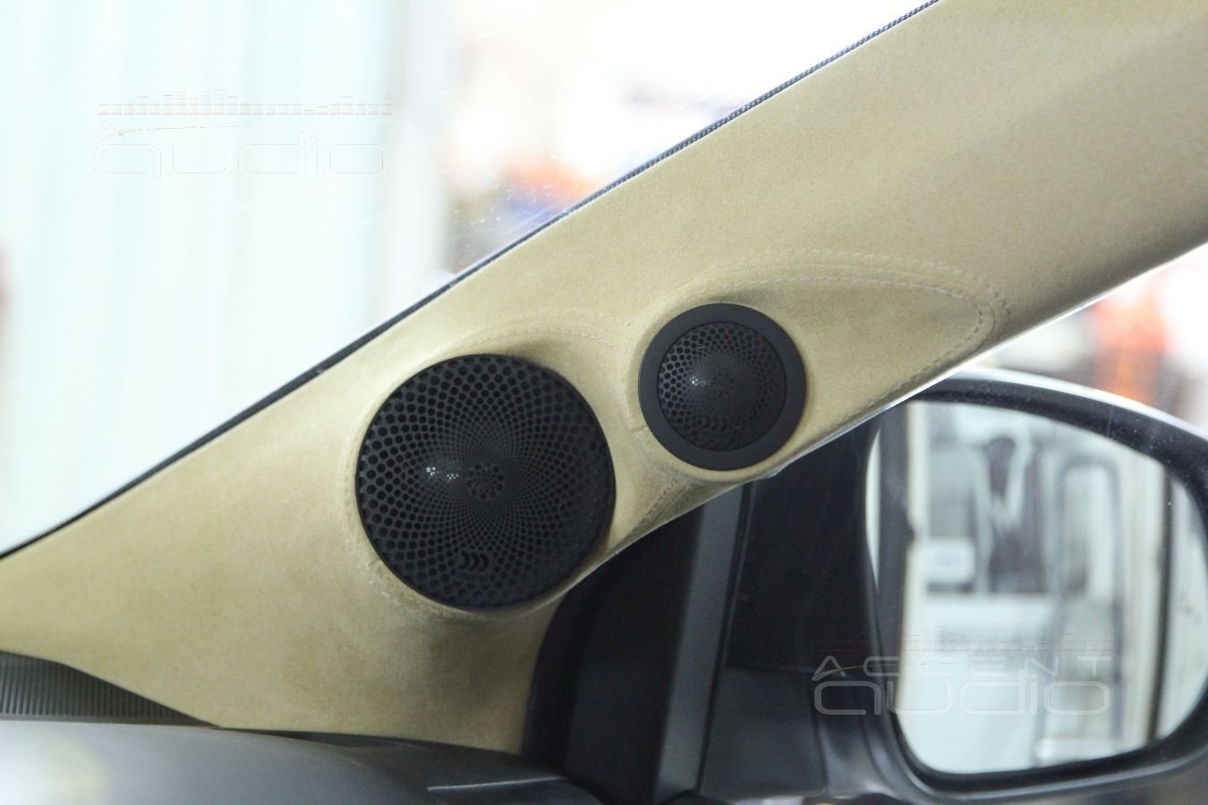 Акустика Morel Elate Titanium 603 в Toyota Highlander