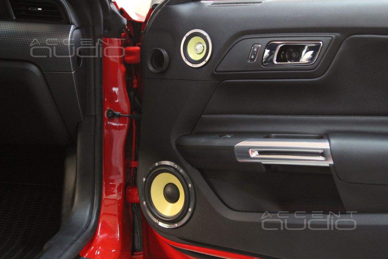 Установка новой акустики в Ford Mustang 2016