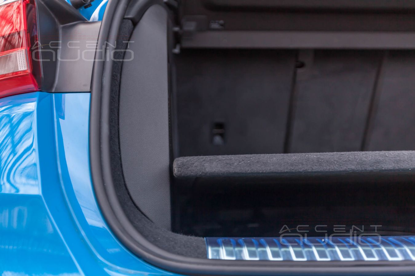 Сабвуфер-стелс специально для нового Audi A3