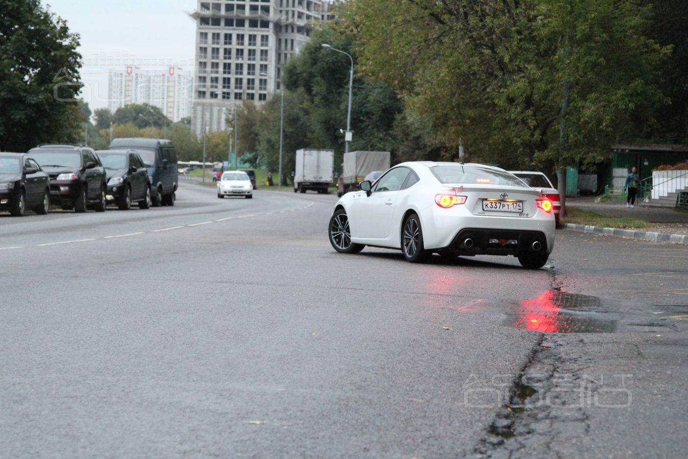 Pioneer AVIC-F77DAB в Toyota GT86 – что это ???