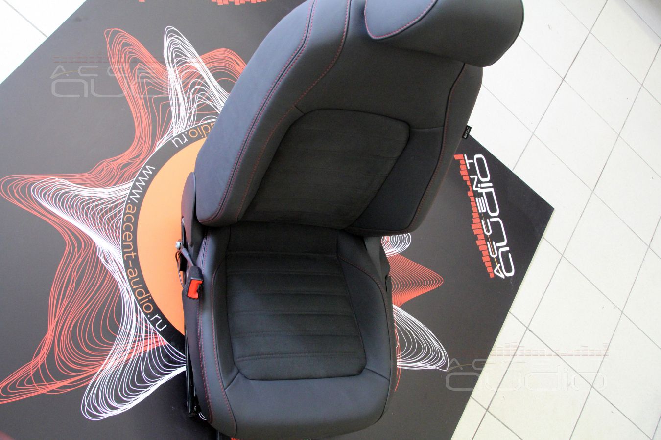 Уже не терпится послушать, но нужно перетягивать сидения….