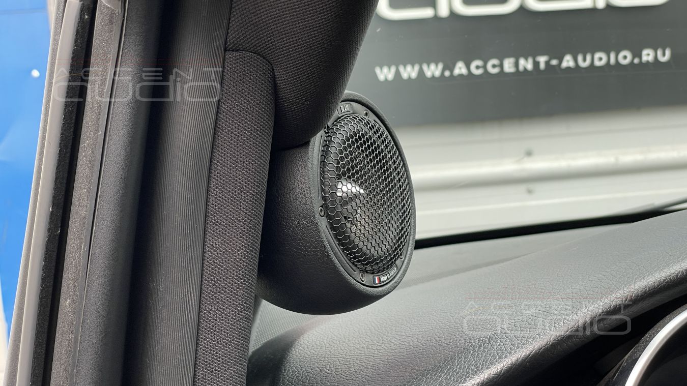 Широкополосное решение от Blam специально для Mercedes V-Class