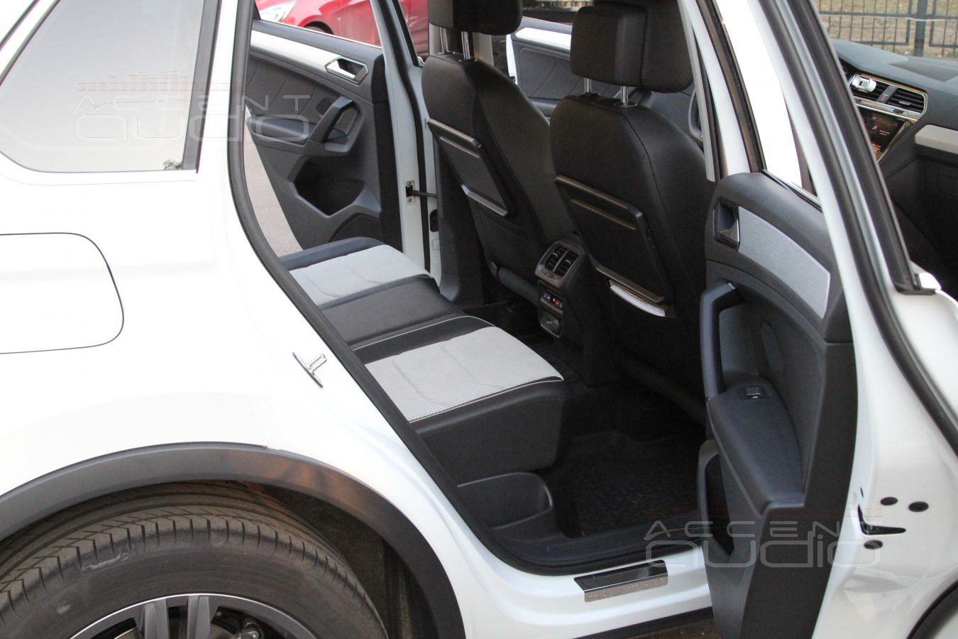 Перешив сидений в новом Tiguan