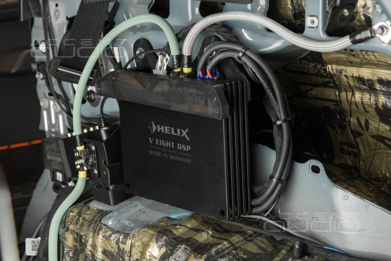 Скрытый 3D монтаж усилителей в Ford Bronco Raptor  – лучше, чем с завода