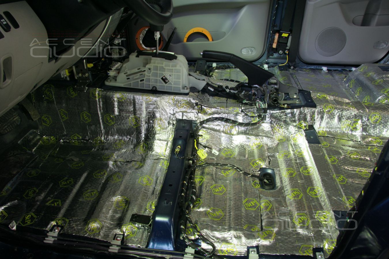 Hi-End для Mitsubishi Pajero Sport. Наше решение для настоящего звука в рамном внедорожнике Mitsubishi