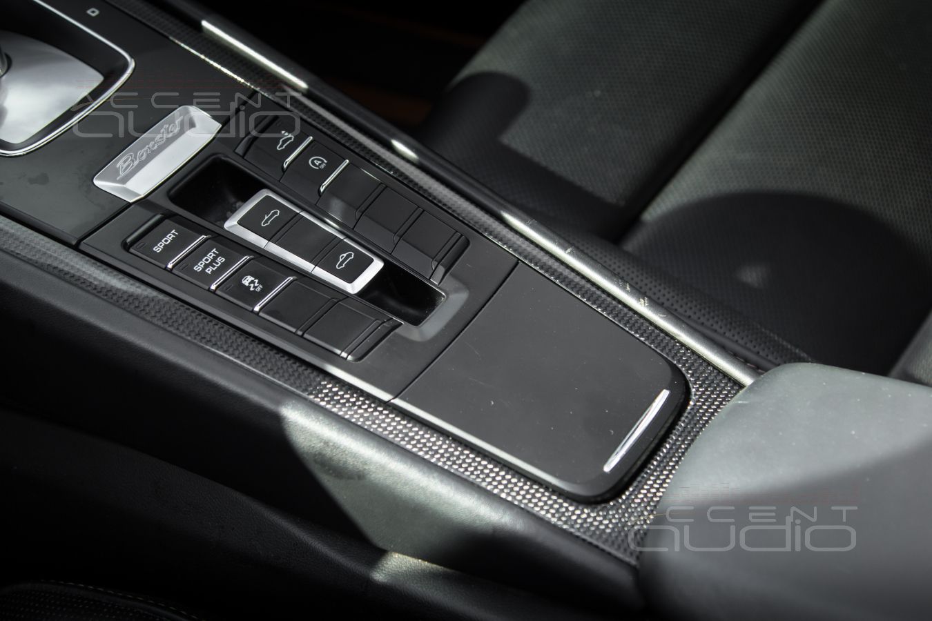 Helix Conductor – новый функционал и деталь интерьера Porsche Boxter