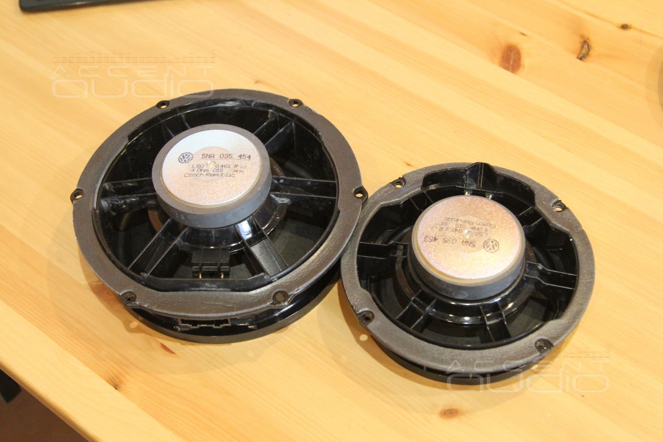 Штатные динамики нового Volkswagen Tiguan 2017