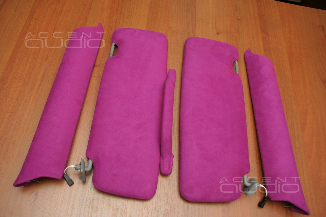 Розовый хамелеон: меняем интерьер для Mercedes Gelandewagen