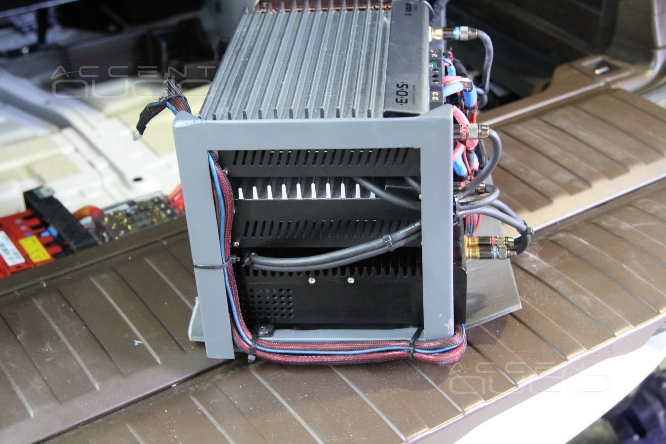 Установка усилителей в BMW X5