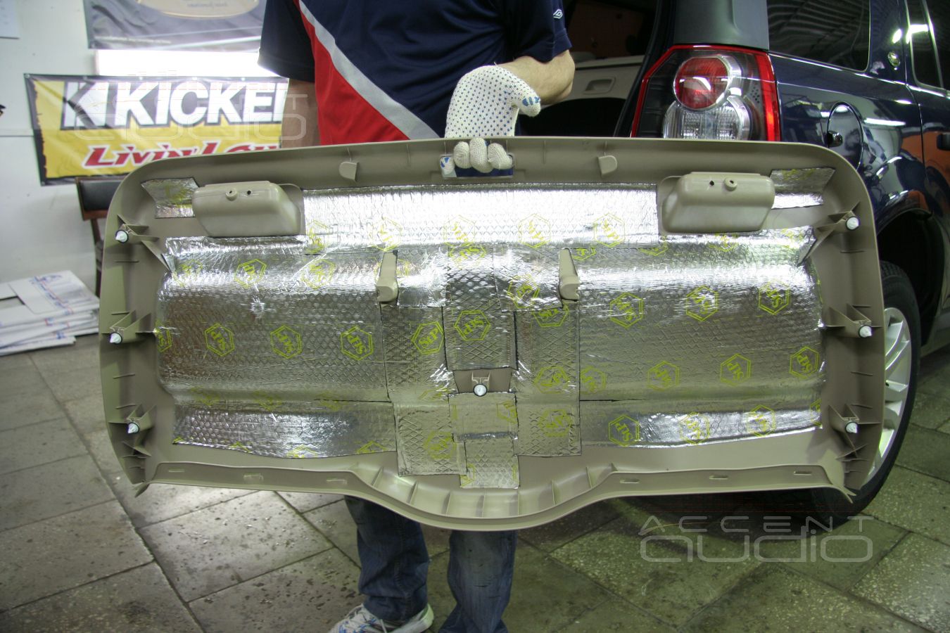 Виброизоляция панелей багажного отсека, доработка сабвуфера