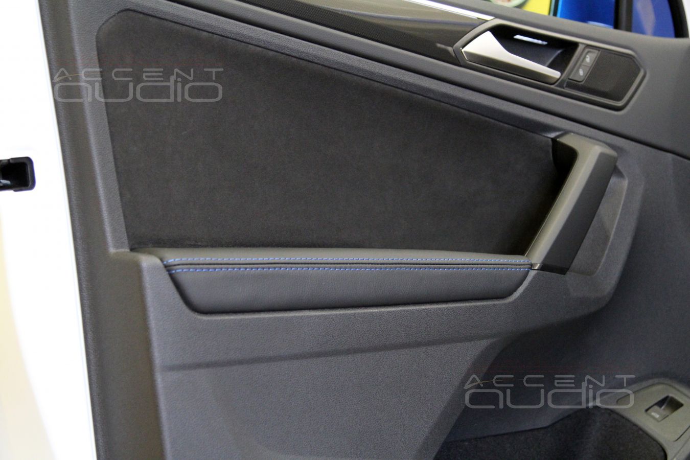 Замените эту убогую ткань !