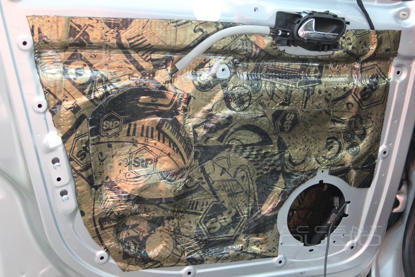 Citroen Berlingo теперь стал на класс выше: шумоизоляция и аудиосистема