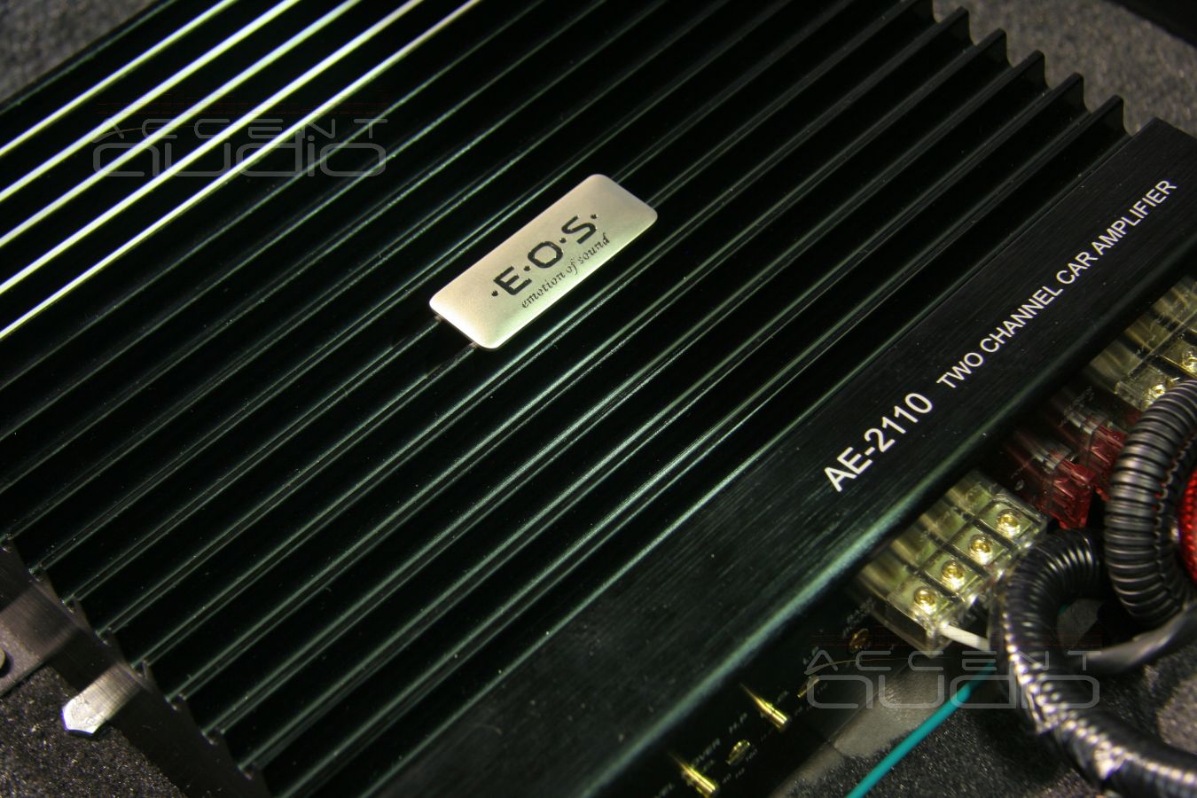 Продуманная интеграция: встроенный сабвуфер, аудиоподготовка, ивертор в Toyota Highlander