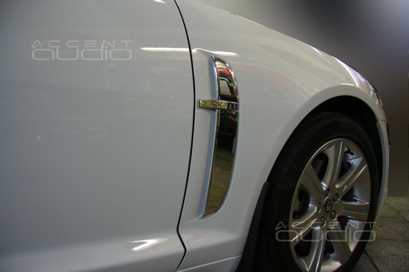 Внешний тюнинг Jaguar XF - жабры