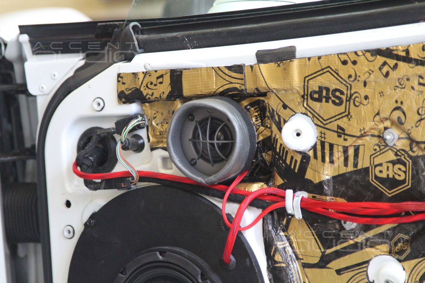 Установка DLS RZ6.2i в Chevrolet Corvette Z06