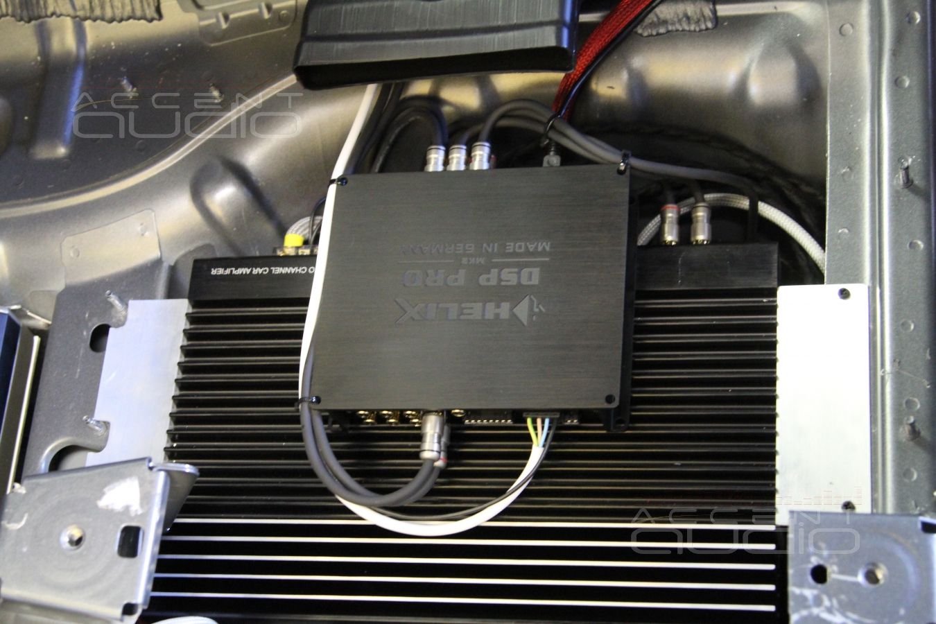 Интеграция усилителей и аудиопроцессора в Mercedes-Benz GLE Coupe