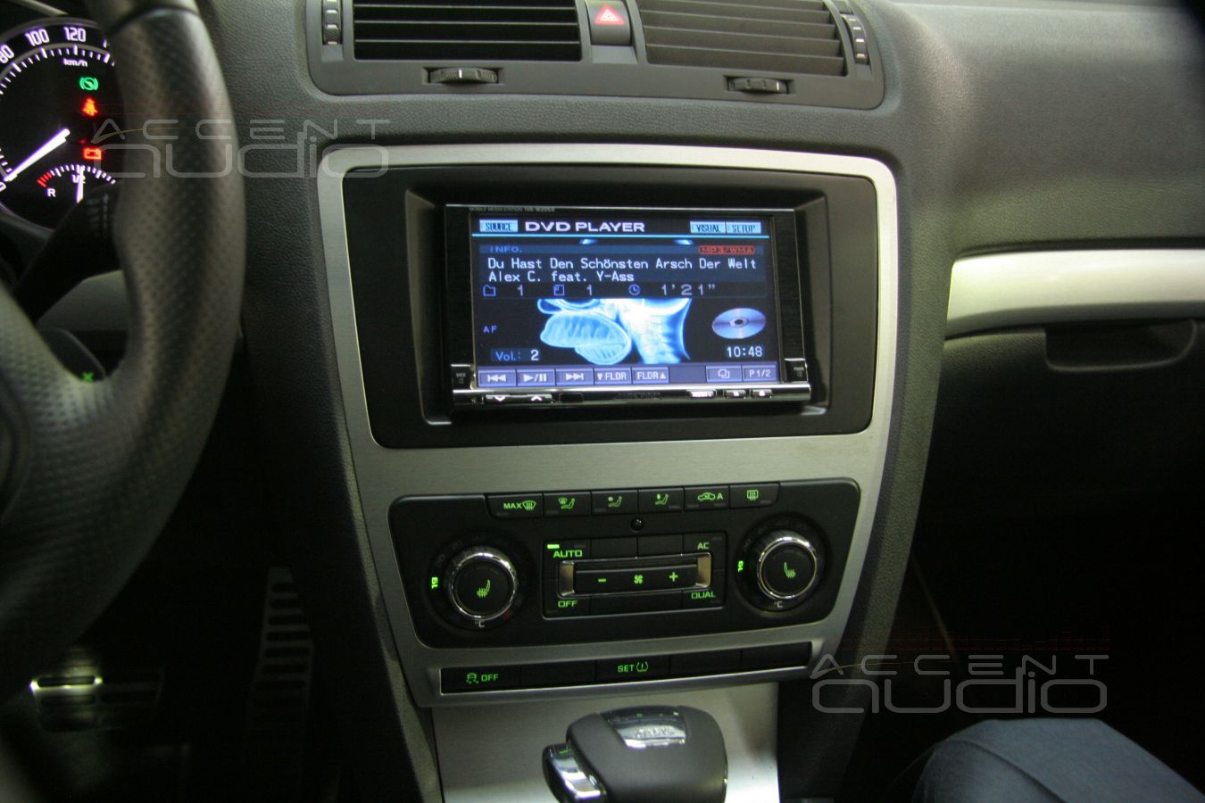 Ацкий звук для новой Skoda Octavia RS