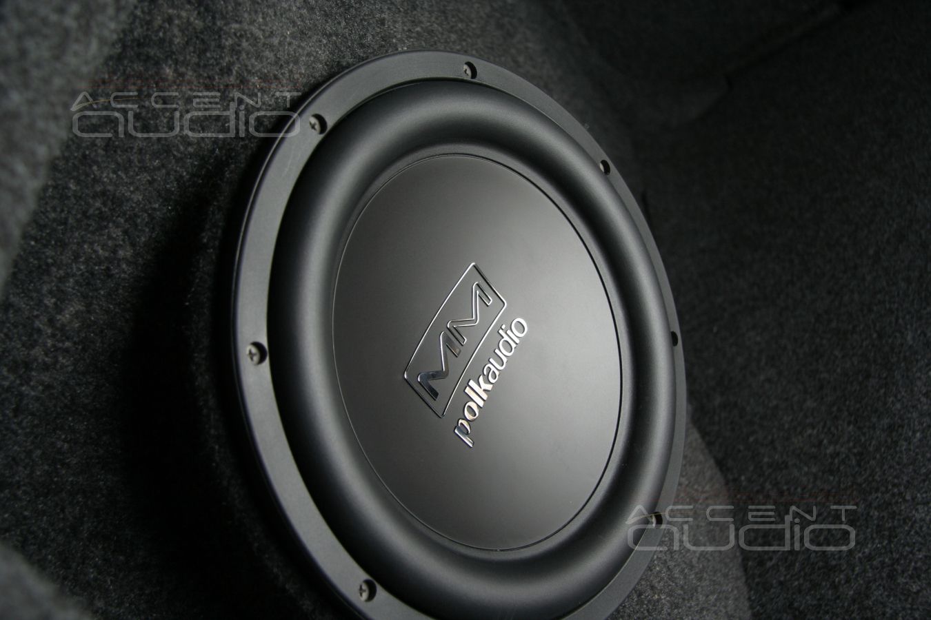 Особенности установки акустики в Volkswagen Jetta