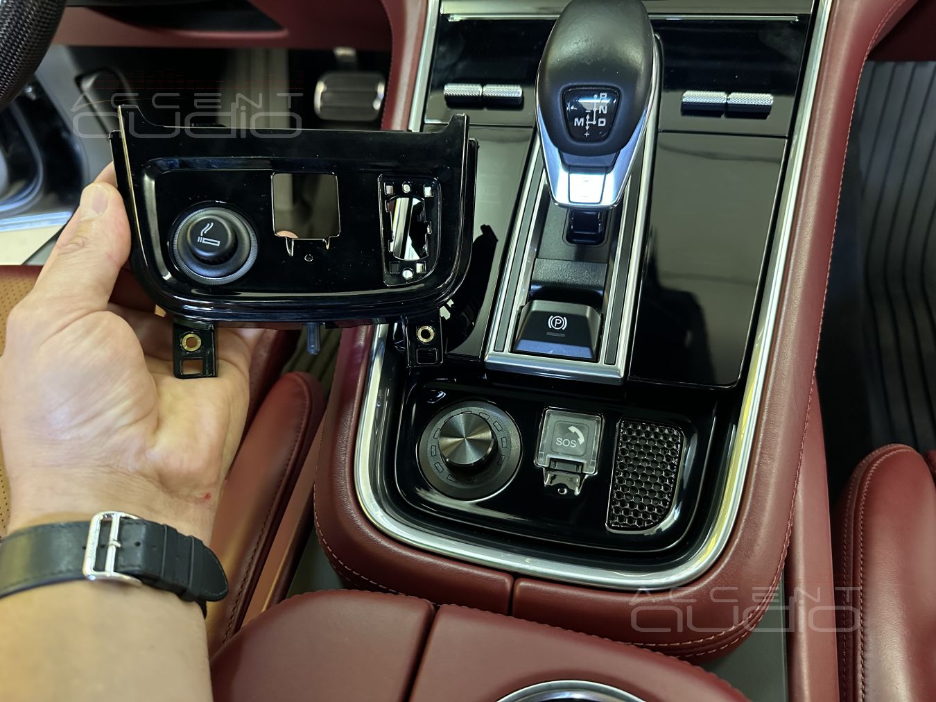 Работа новой, премиальной аудиосистемы в Porsche Panamera