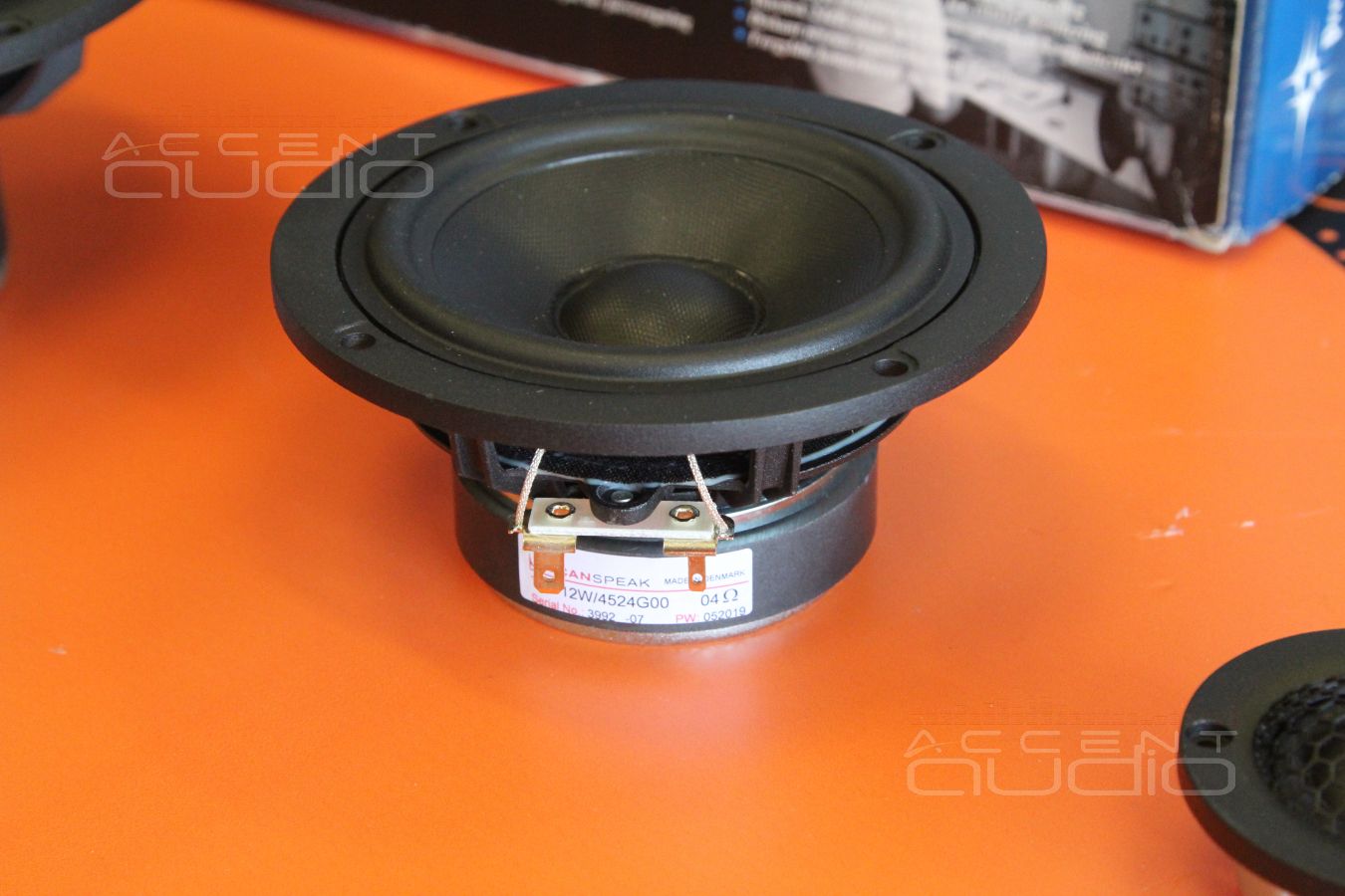 О том, как дизайн RangeRover Sport победил ScanSpeak 