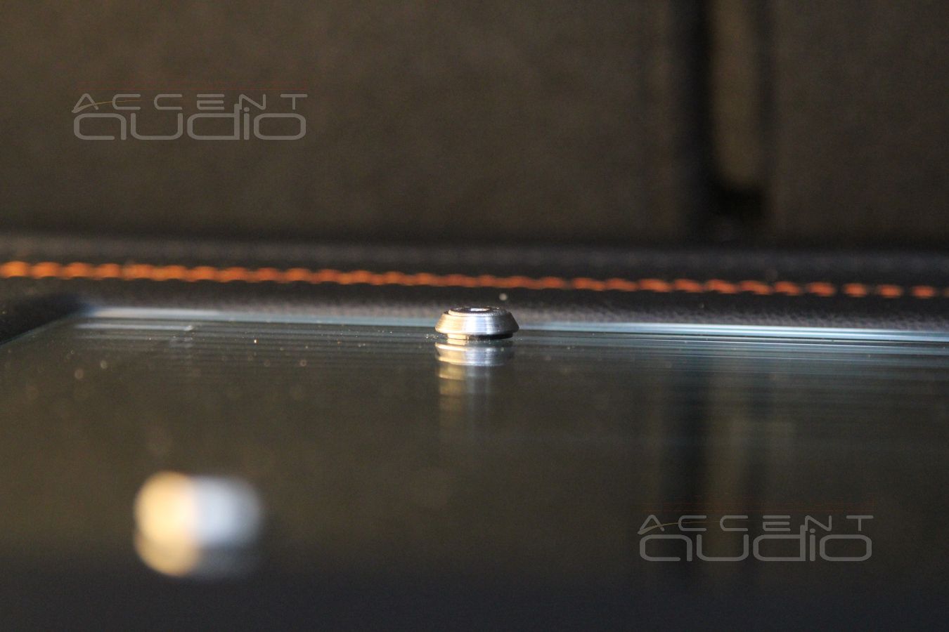 А как это все играет ?