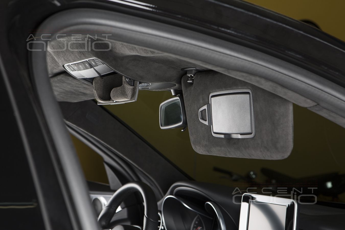 Перетяжка потолка Mercedes-Benz C-Class W205 в алькантару