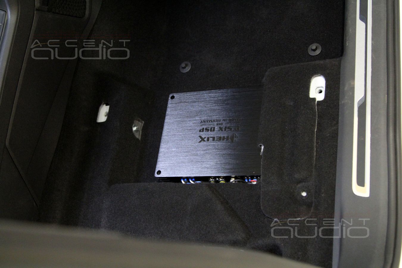 Установка усилителя-процессора в Volkswagen Tiguan2