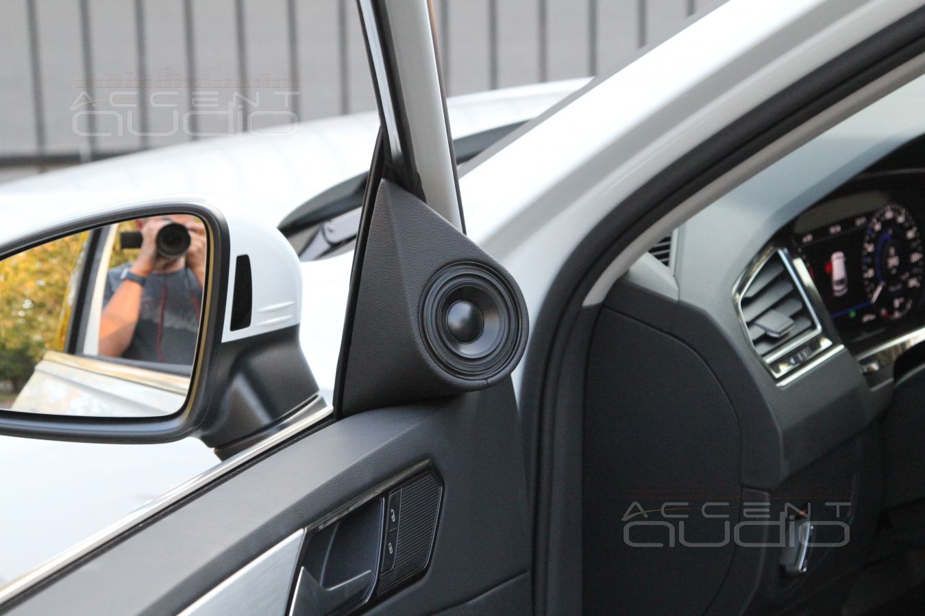 Установка СЧ-ВЧ излучателей GroundZero GZUF 60 SQX 