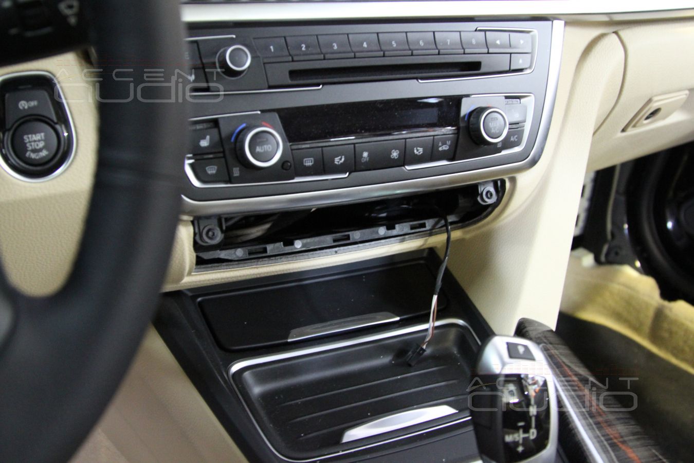 Установка Pioneer DEX-P99RS в BMW 30
