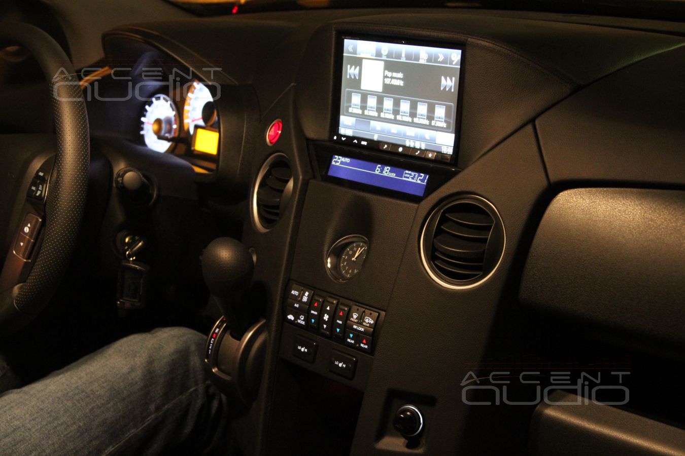 Установка Alpine INE-W928R в Honda Pilot